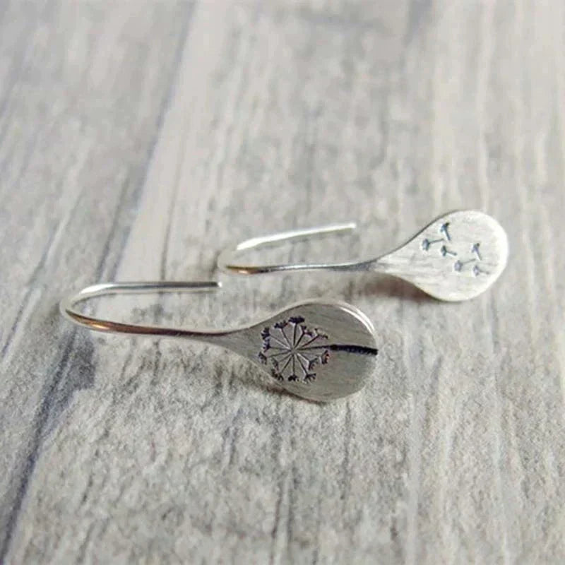 Auric™ | Vintage Silver Flower Earrings